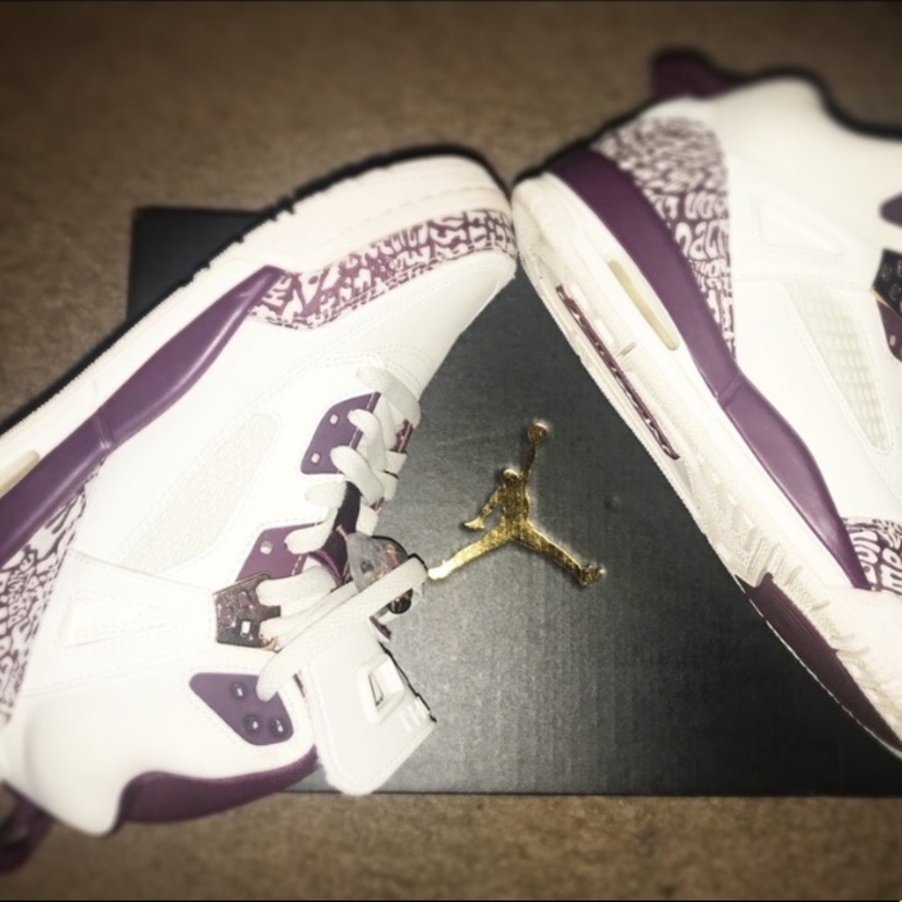 Jordan Spizike GG (Sail/Bordeaux-MTLC Red Bronze)